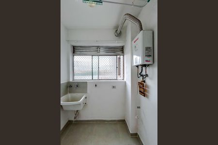 Apartamento para alugar com 70m², 3 quartos e 1 vagaÁrea de Serviço