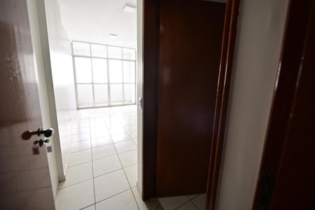 Apartamento para alugar com 3 quartos, 84m² em Nova Suíça, Goiânia
