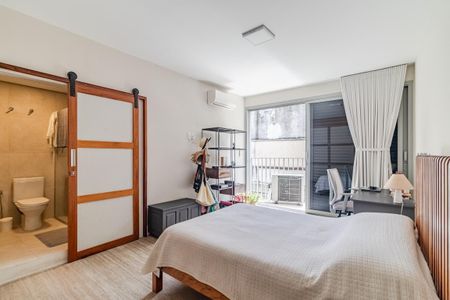 Apartamento à venda com 288m², 4 quartos e 4 vagasSuíte 3