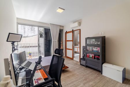 Apartamento à venda com 288m², 4 quartos e 4 vagasSuíte 2