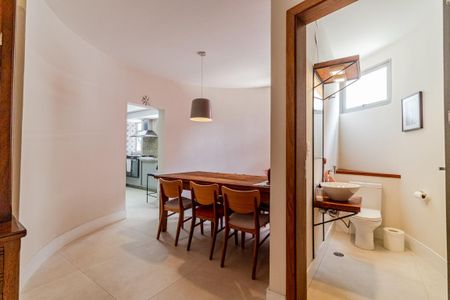 Apartamento à venda com 288m², 4 quartos e 4 vagasCopa