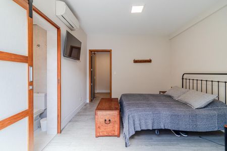 Apartamento à venda com 288m², 4 quartos e 4 vagasSuíte 4