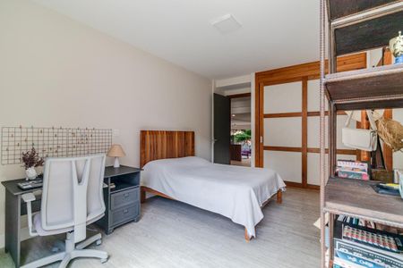 Apartamento à venda com 288m², 4 quartos e 4 vagasSuíte 3