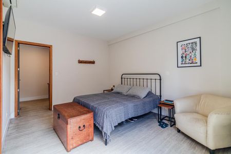 Apartamento à venda com 288m², 4 quartos e 4 vagasSuíte 4