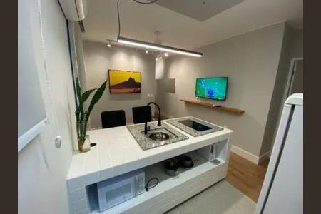 Apartamento à venda com 1 quarto, 47m² em Leblon, Rio de Janeiro