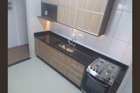 Apartamento à venda com 3 quartos, 64m² em Jardim Flor da Montanha, Guarulhos