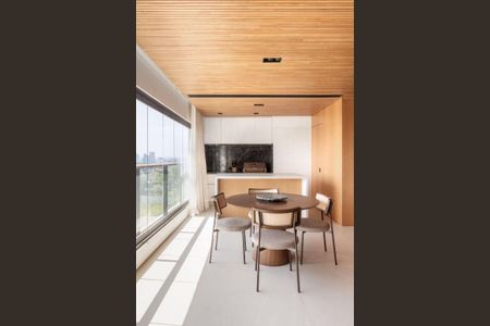 Apartamento à venda com 2 quartos, 195m² em Morumbi, São Paulo