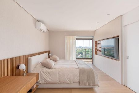 Apartamento à venda com 2 quartos, 195m² em Morumbi, São Paulo