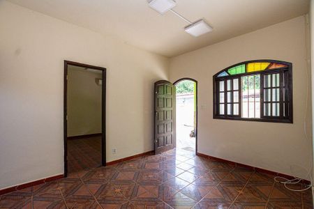 Casa à venda com 2 quartos, 84m² em Maralegre, Niterói