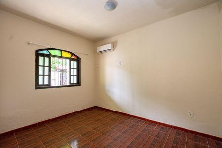 Casa à venda com 2 quartos, 84m² em Maralegre, Niterói