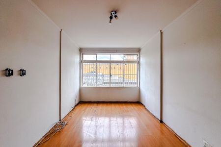 Apartamento à venda com 53m², 1 quarto e sem vagaSala