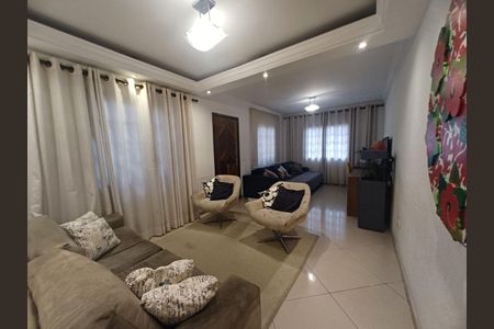 Casa à venda com 3 quartos, 166m² em Parque Sao Domingos, São Paulo