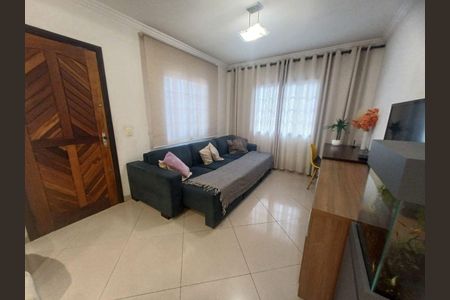 Casa à venda com 3 quartos, 166m² em Parque Sao Domingos, São Paulo