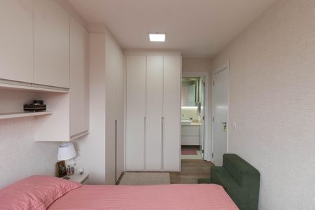 Apartamento à venda com 90m², 3 quartos e 2 vagasSuíte