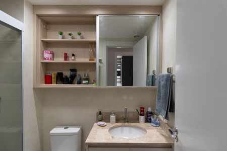 Apartamento à venda com 90m², 3 quartos e 2 vagasBanheiro