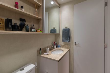 Apartamento à venda com 90m², 3 quartos e 2 vagasBanheiro