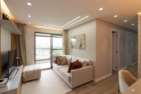 Sala de apartamento à venda com 3 quartos, 90m² em Parque Industrial Tomas Edson, São Paulo