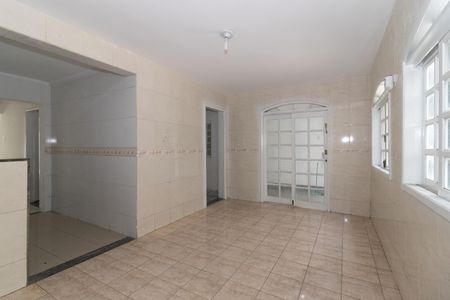 Casa para alugar com 450m², 3 quartos e 2 vagas Casa para alugar com 450m², 3 quartos e 2 vagasCopa