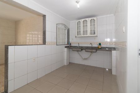 Casa para alugar com 450m², 3 quartos e 2 vagas Casa para alugar com 450m², 3 quartos e 2 vagasCozinha