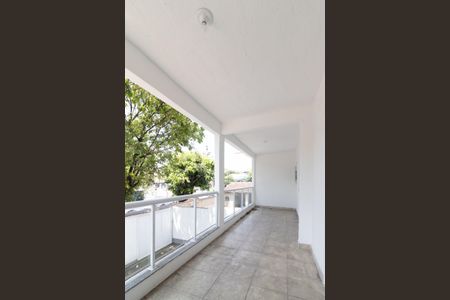 Casa para alugar com 450m², 3 quartos e 2 vagas Casa para alugar com 450m², 3 quartos e 2 vagasVaranda da Suíte 1