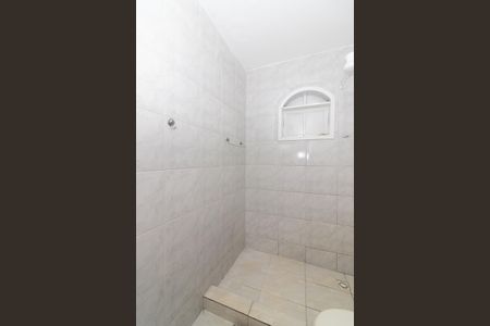 Casa para alugar com 450m², 3 quartos e 2 vagas Casa para alugar com 450m², 3 quartos e 2 vagasBanheiro Social