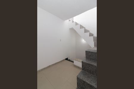 Casa para alugar com 450m², 3 quartos e 2 vagas Casa para alugar com 450m², 3 quartos e 2 vagasHall da Escada