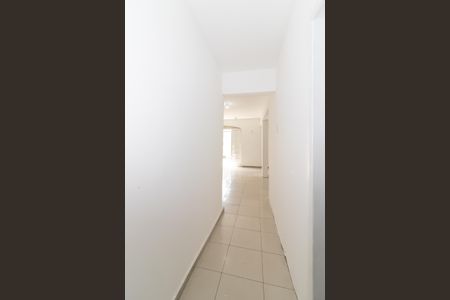 Casa para alugar com 450m², 3 quartos e 2 vagas Casa para alugar com 450m², 3 quartos e 2 vagasCorredor