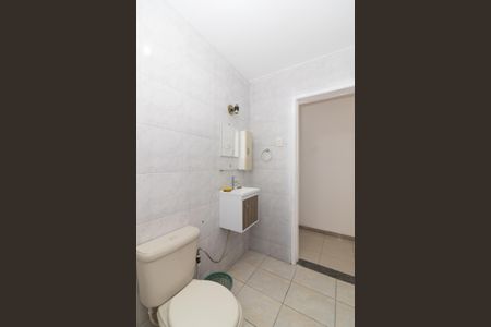 Casa para alugar com 450m², 3 quartos e 2 vagas Casa para alugar com 450m², 3 quartos e 2 vagasBanheiro Social