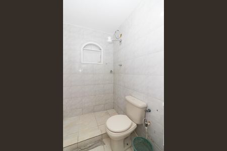 Casa para alugar com 450m², 3 quartos e 2 vagas Casa para alugar com 450m², 3 quartos e 2 vagasBanheiro Social