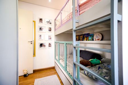 Apartamento à venda com 75m², 3 quartos e 2 vagasQuarto 02