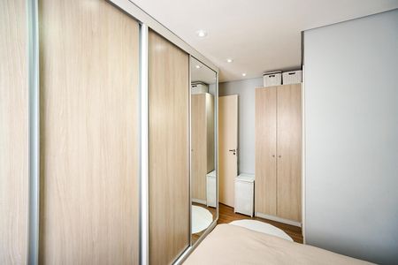 Apartamento à venda com 75m², 3 quartos e 2 vagasSuíte 