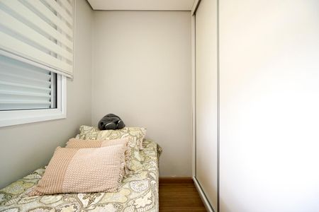 Apartamento à venda com 75m², 3 quartos e 2 vagasQuarto 01