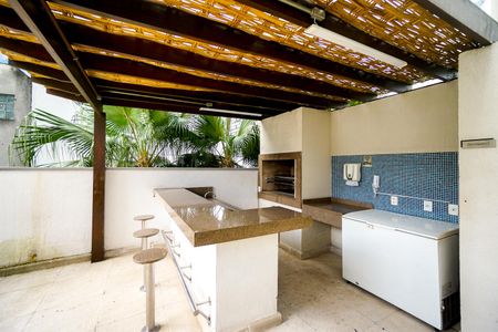 Apartamento à venda com 75m², 3 quartos e 2 vagasChurrasqueira