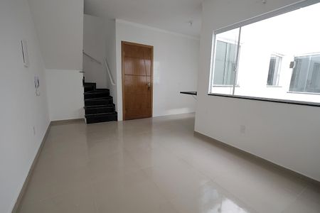Apartamento para alugar com 62m², 2 quartos e 1 vagaSala