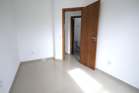 Apartamento para alugar com 62m², 2 quartos e 1 vagaQuarto 1