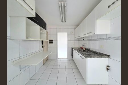 Apartamento para alugar com 103m², 3 quartos e 1 vaga Apartamento para alugar com 103m², 3 quartos e 1 vagaCozinha