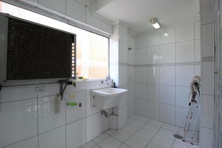 Apartamento à venda com 103m², 3 quartos e 1 vagaÁrea de Serviço