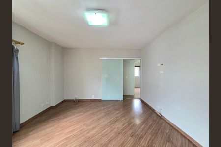 Apartamento para alugar com 103m², 3 quartos e 1 vaga Apartamento para alugar com 103m², 3 quartos e 1 vagaSala