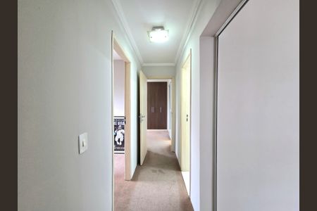 Apartamento para alugar com 103m², 3 quartos e 1 vaga Apartamento para alugar com 103m², 3 quartos e 1 vagaCorredor