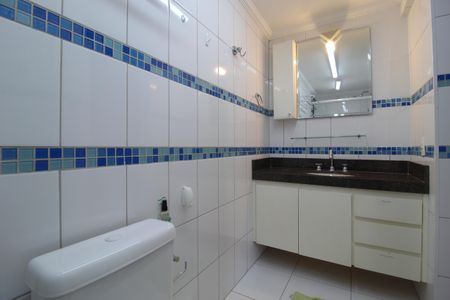 Apartamento à venda com 103m², 3 quartos e 1 vagaBanheiro da Suíte