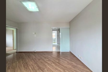 Apartamento para alugar com 103m², 3 quartos e 1 vaga Apartamento para alugar com 103m², 3 quartos e 1 vagaSala