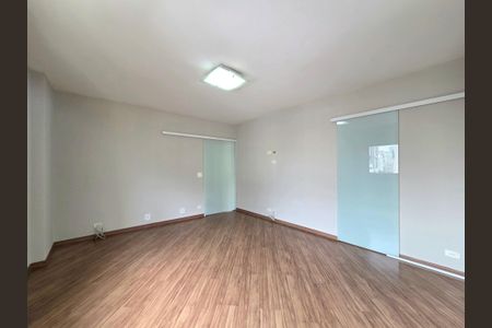 Apartamento para alugar com 103m², 3 quartos e 1 vaga Apartamento para alugar com 103m², 3 quartos e 1 vagaSala