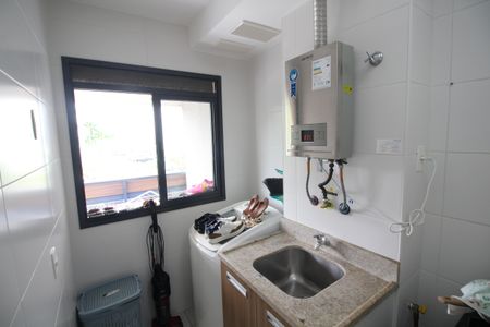 Apartamento à venda com 69m², 2 quartos e 1 vagaÁrea de Serviço