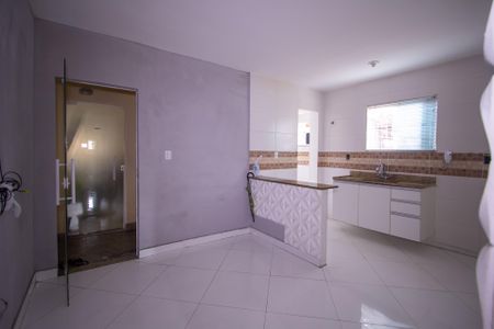 Sala de apartamento para alugar com 2 quartos, 53m² em Jardim California, São Gonçalo