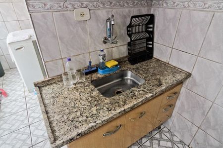 Apartamento para alugar com 55m², 3 quartos e sem vaga