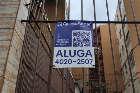 Apartamento para alugar com 55m², 3 quartos e sem vaga