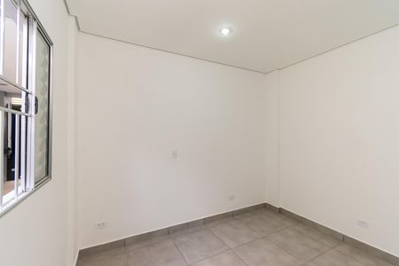 Quarto de casa para alugar com 1 quarto, 44m² em Vila Ema, São Paulo