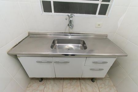 Cozinha de casa para alugar com 1 quarto, 70m² em Vila Ema, São Paulo