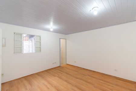 Casa para alugar com 70m², 1 quarto e 1 vaga Casa para alugar com 70m², 1 quarto e 1 vagaSuíte