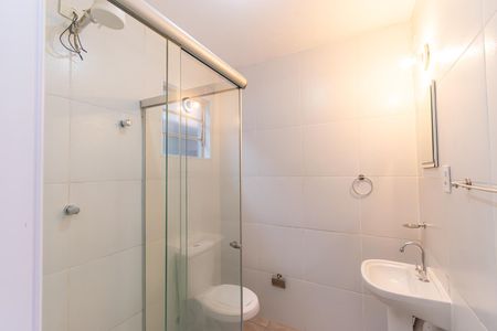 Banheiro da Suíte de casa para alugar com 1 quarto, 70m² em Vila Ema, São Paulo